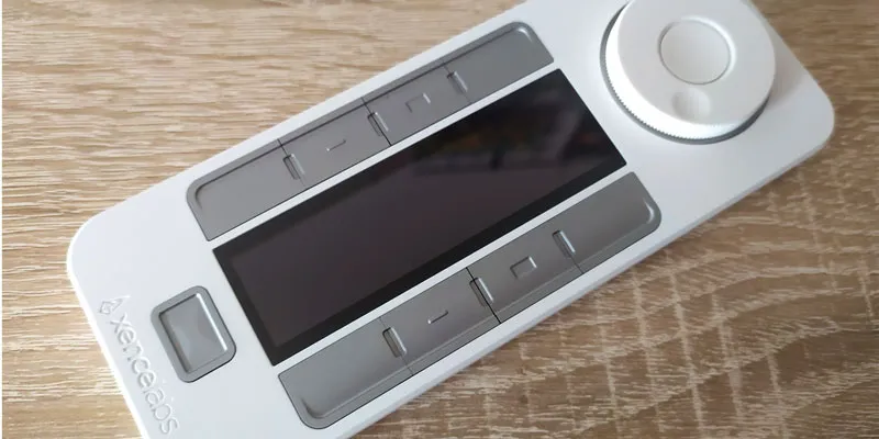 【極美品】Xencelabs ペンタブレット Medium Bundle SE Xencelabs Pen Tablet Medium Bundle SE Review