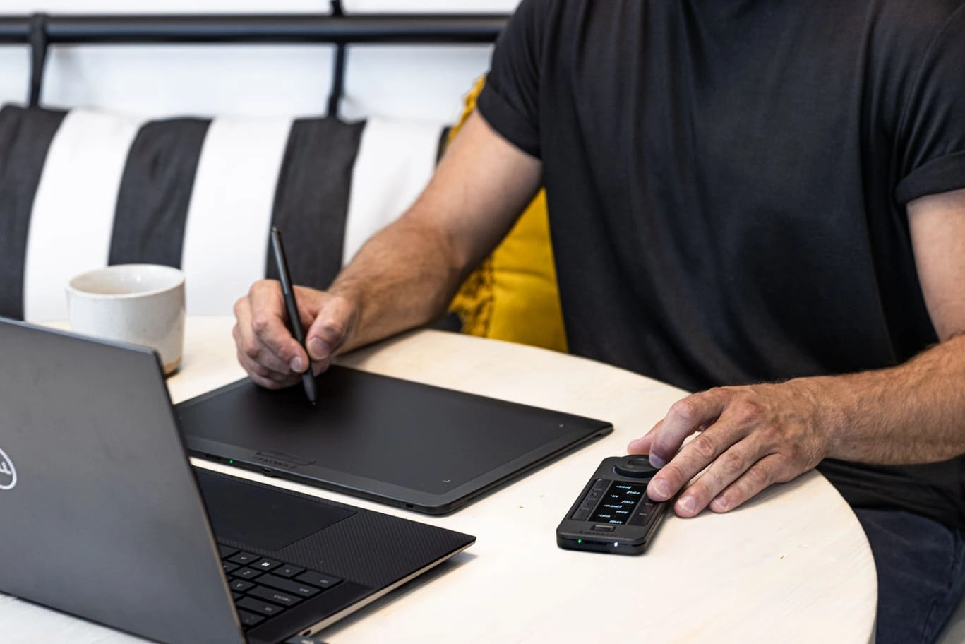 Enrich your online classes with Xencelabs tablets